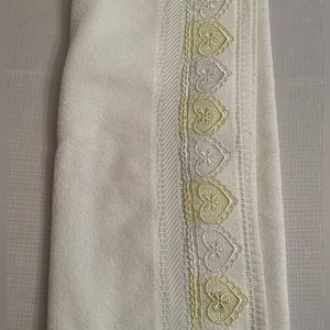 Hand Towel Yellow Heart Lace Trim